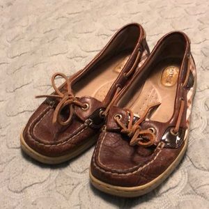 Brown Sherry Top Sliders